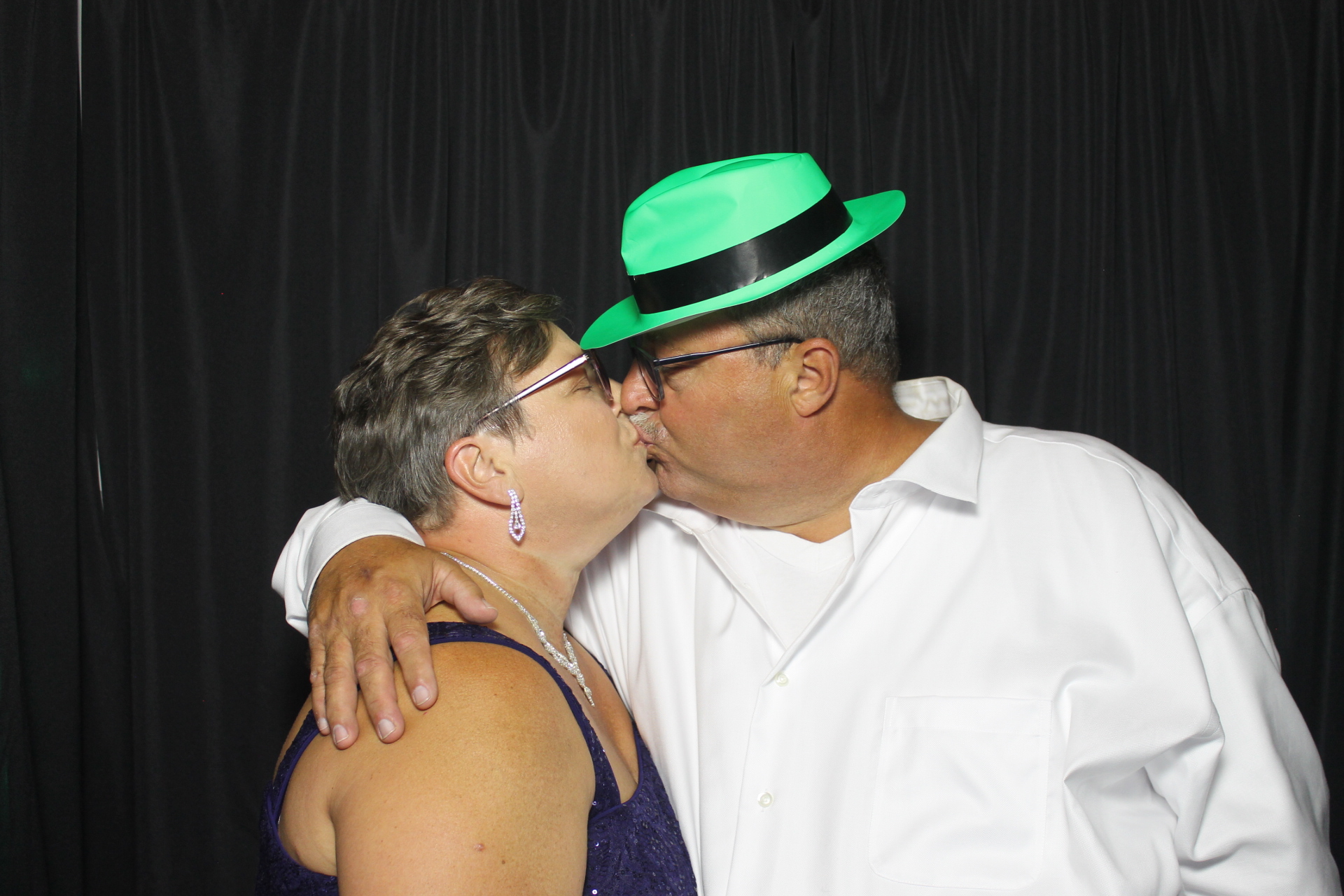 Brett Rose Wedding | View more photos from the event at gallery.photoboothcincy.com/u/PhotoBoothCincy/Brett-Rose-Wedding